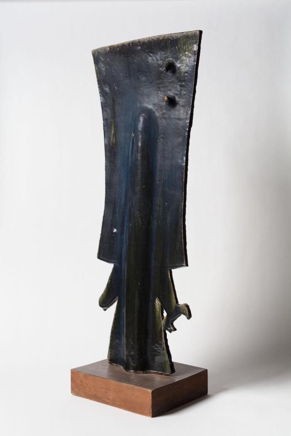 Omen, image 4