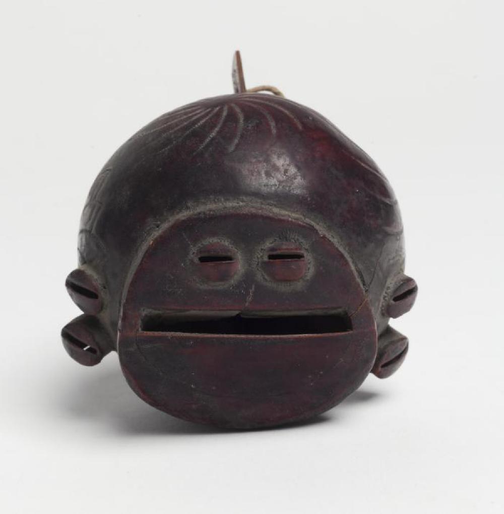 Chinese; Pigeon Tail Whistle (Ko-Tze); Gourd; 3 x 2 7/8 x 1 3/4; Collection of Isamu Noguchi. (Study Collection; Collectibles, C-S-128)
