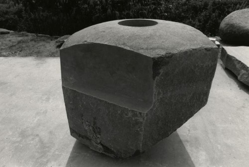 Fountain, image 7