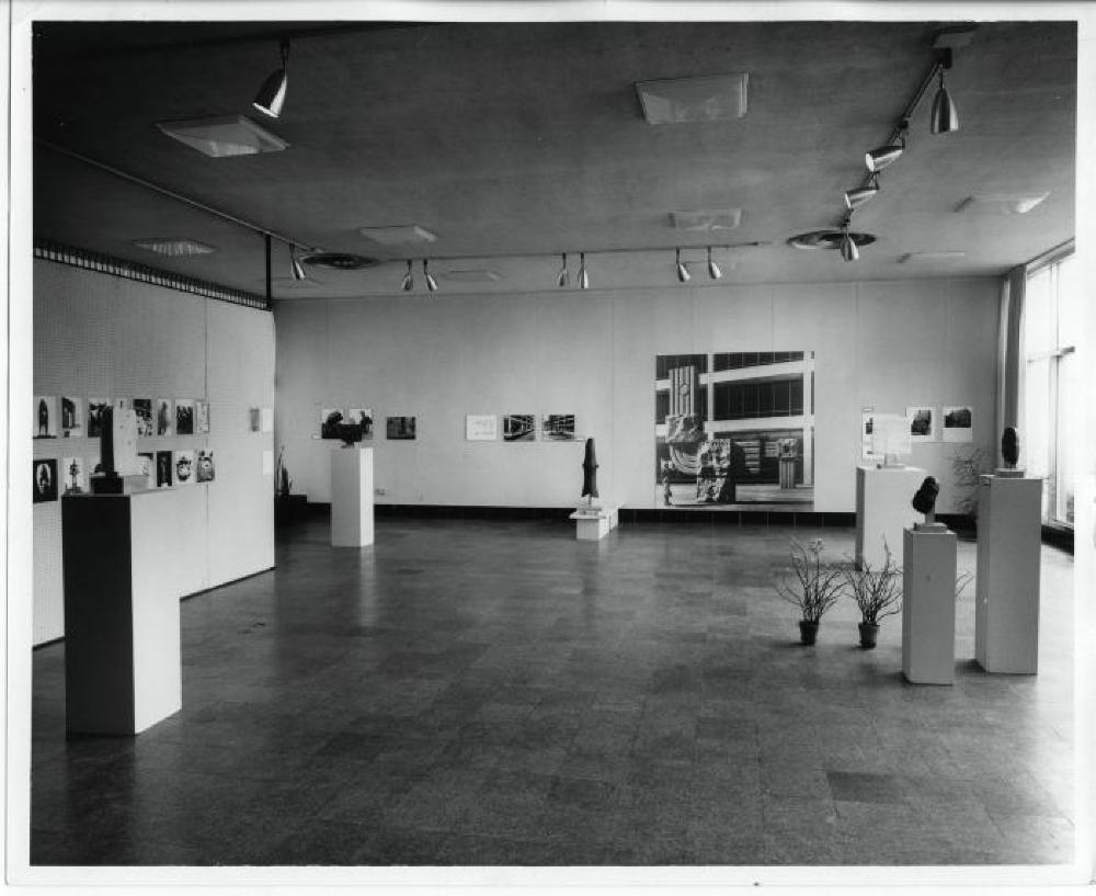 Exhibition photograph: "Noguchi: An Exhibition of Sculpture," Fort Worth Art Center, Fort Worth, TX (May - July 1961) - Photograph: Lee Angle