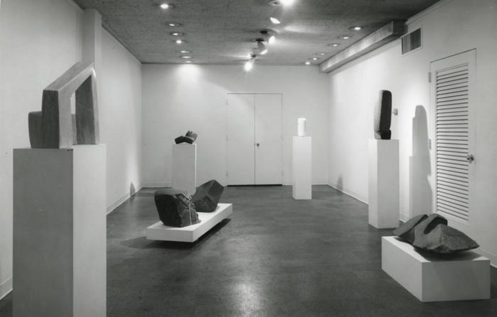 Exhibition photograph: " Isamu Noguchi," Cordier & Ekstrom Gallery, New York (April 4 - April 29, 1967) - Photograph: Geoffrey Clements