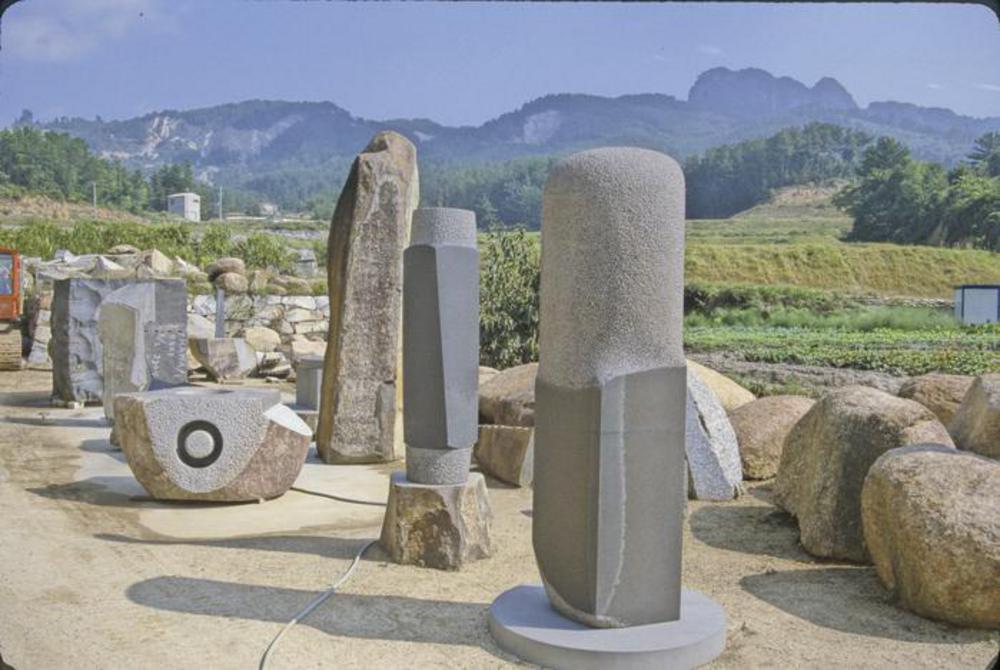 Ends, image 2