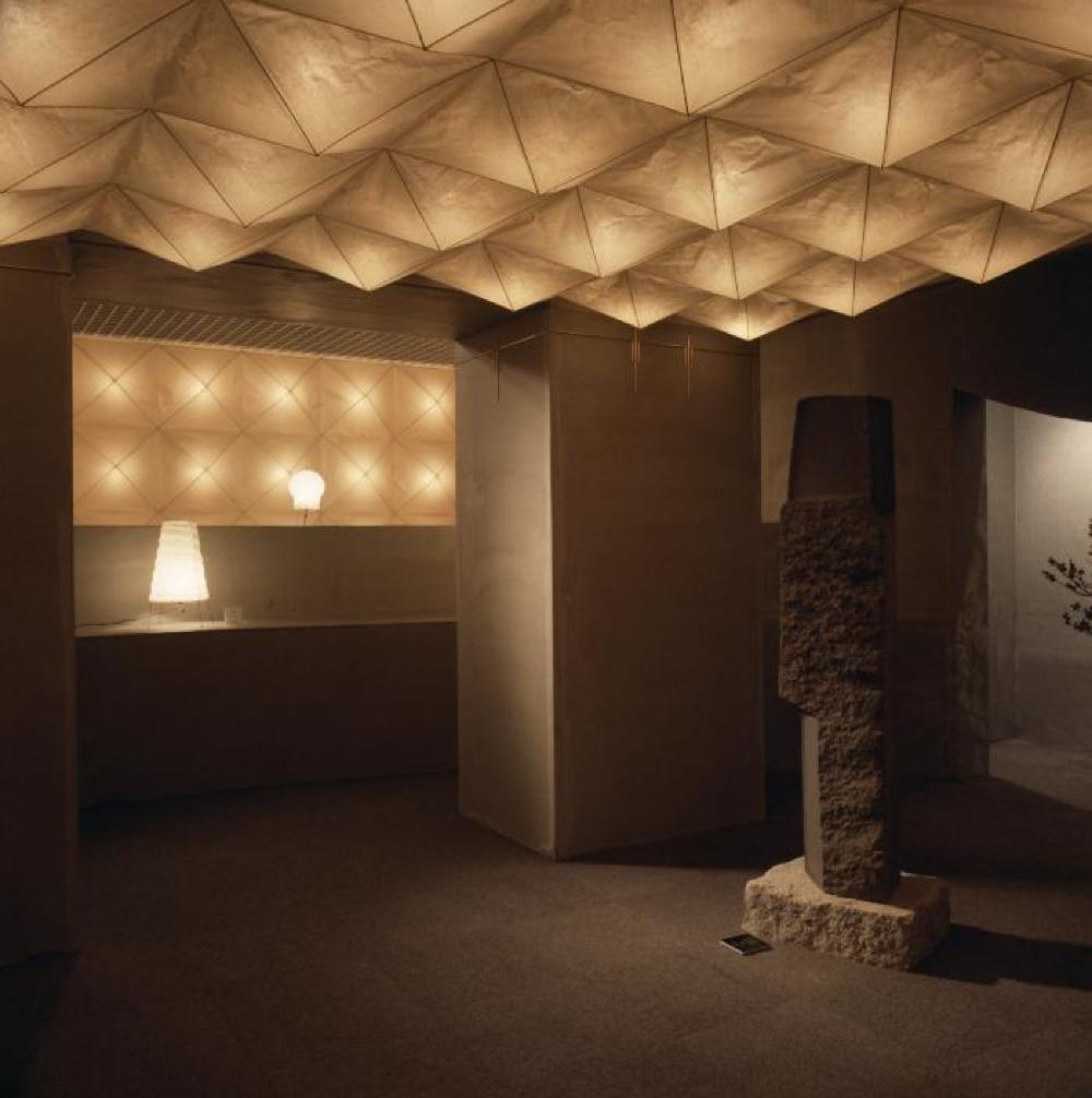 Installation view of "Space of Akari & Stone," Yurakucho Art Forum (Seibu Museum of Art), February 9, 1985 – February 20, 1985.