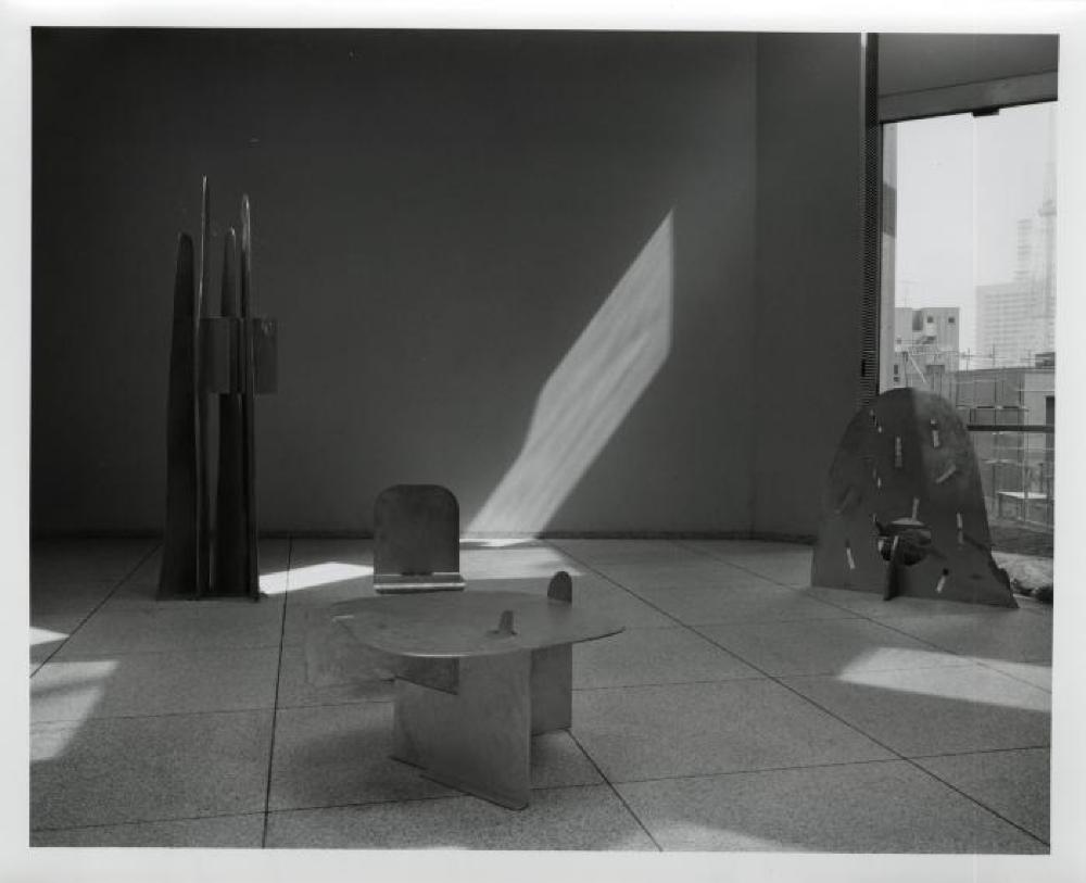 Installation view of "Isamu Noguchi: Steel Sculptures," Sogetsu Plaza (April, 1984)