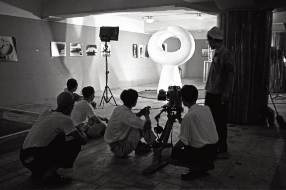 Installation view of "Isamu Noguchi," Mitsukoshi Department Store exhibition, (Nihombashi Head Store)