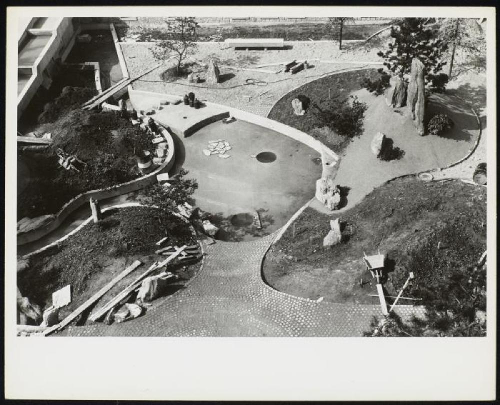 Construction of UNESCO gardens