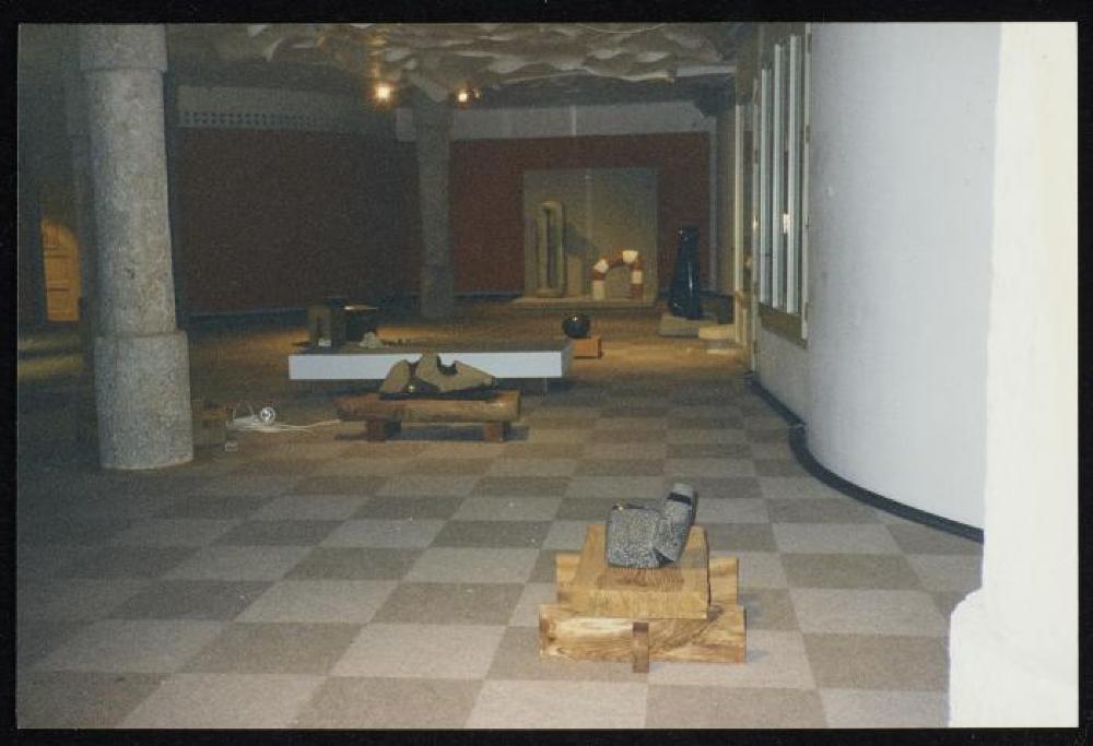 Installation view of "Noguchi," Fundacio Caixa de Catalunya 