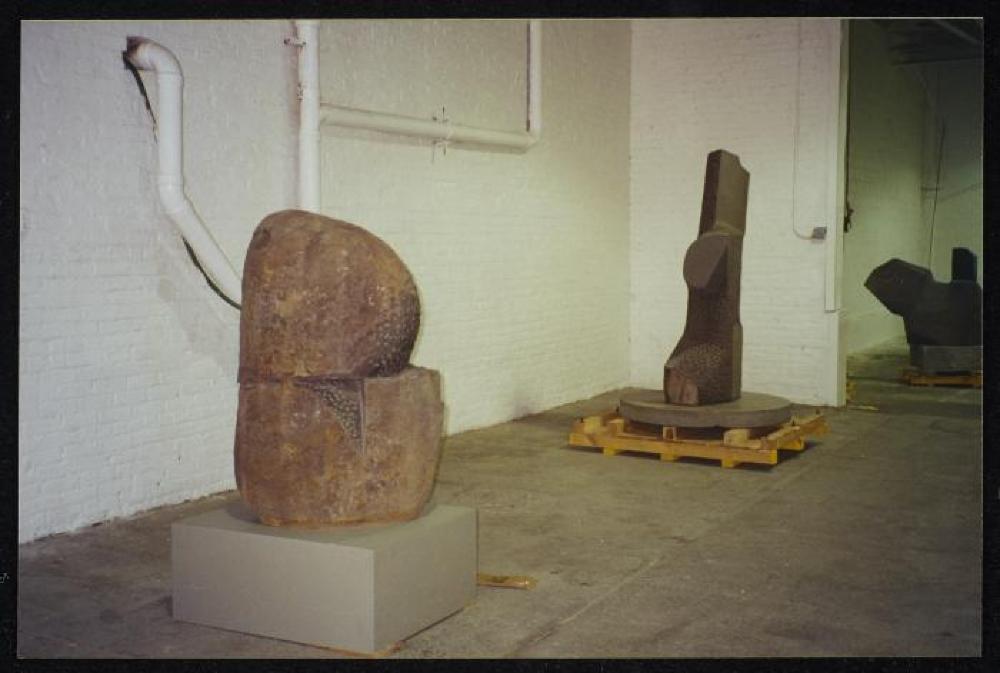 Exhibition image for "Relocated," The Noguchi Museum, April 10, 2001 - October 31, 2001.