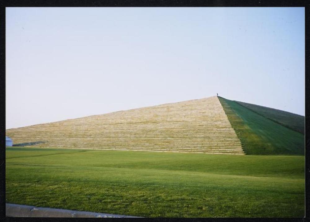 Exterior view of "Isamu Noguchi Exhibition in the Glass Pyramid," Moerenuma Park, Glass Pyramid Atrium, July 22, 2003 - August 31, 2003.