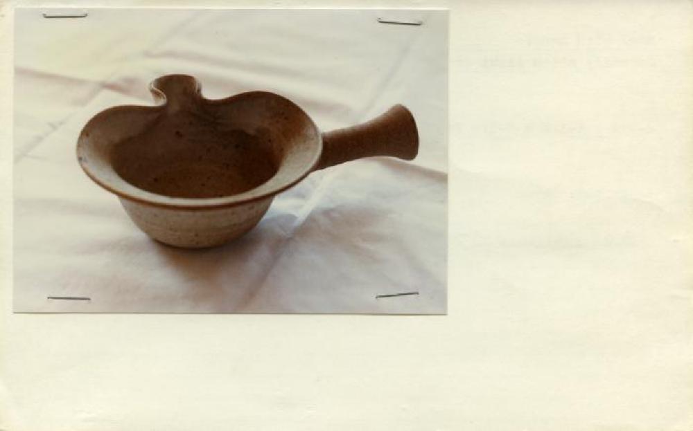 Catalog Card for Bowl with Handle; Ceramic; 2 3/4 x 8 1/4 x 5 1/8 in.; Collection of Isamu Noguchi. (Study Collection; Collectibles, C-Apt-5); Verso
